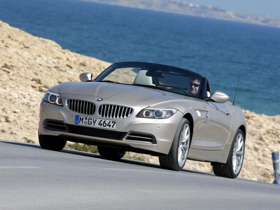  BMW Z4 sDrive 3.5i Roadster 2009 года  (фото 14 из 30)
